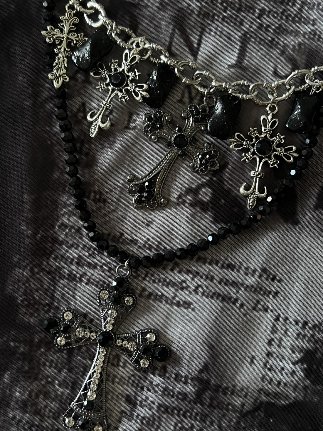 Ghost sister Gothic family handmade niche high-punk cross necklace full set