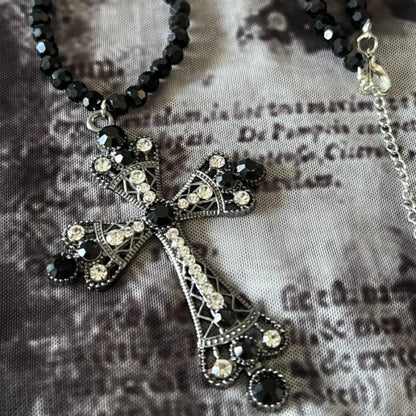 Ghost sister Gothic family handmade niche high-punk cross necklace full set